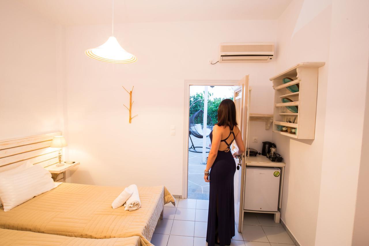 Irini Pension Platis Gialos  Εξωτερικό φωτογραφία
